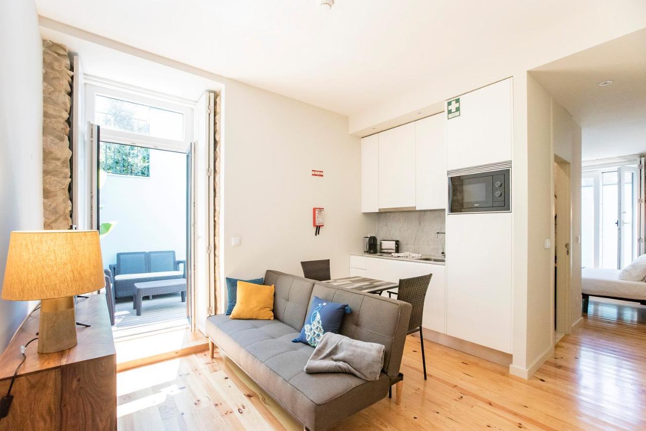 Central Studio W/ Pool, Ac & Patio By Lovelystay Porto Eksteriør billede