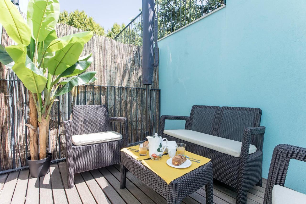 Central Studio W/ Pool, Ac & Patio By Lovelystay Porto Eksteriør billede